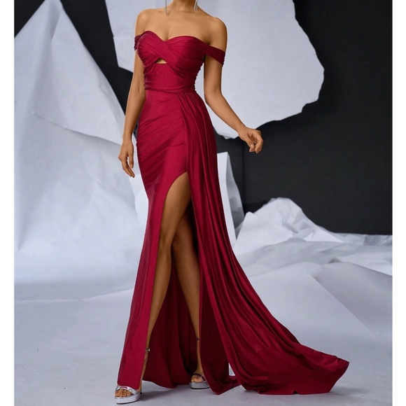 Classic Off Shoulder Split thigh Mermaid Hem Party Wedding Dress - Picture 5 of 10